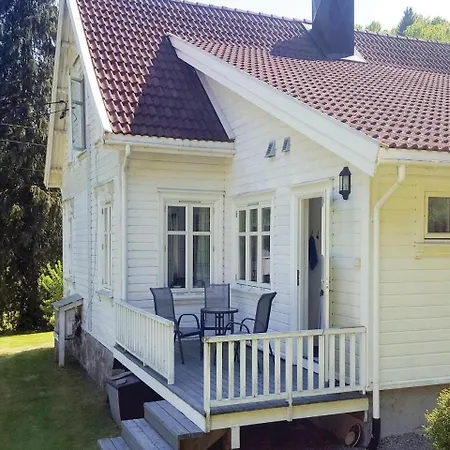 Three-bedroom Holiday In