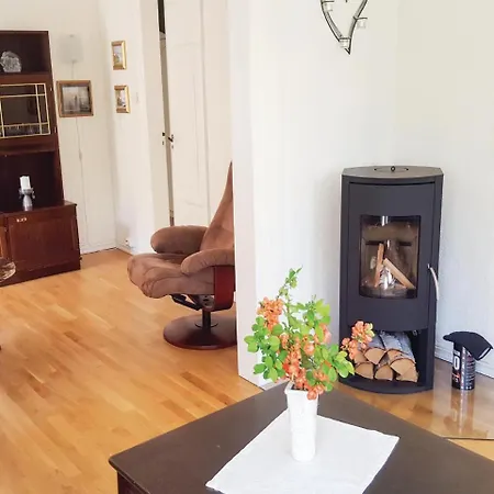 Holiday home Three-bedroom Holiday In Mandal