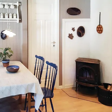 Feriehus Three-bedroom Holiday In *