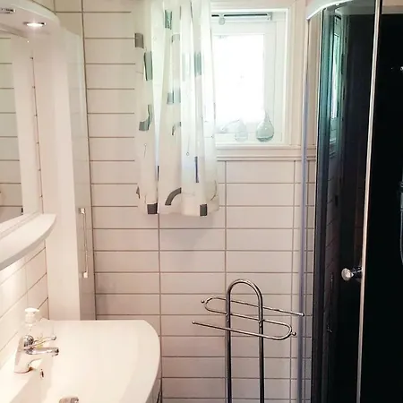 Three-bedroom Holiday In
